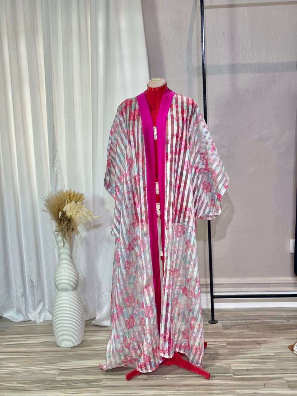 LW58: Rose Bubu